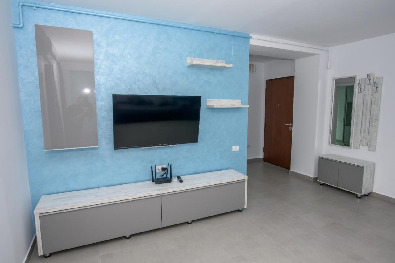 C&y Marco Apartment Mamaia