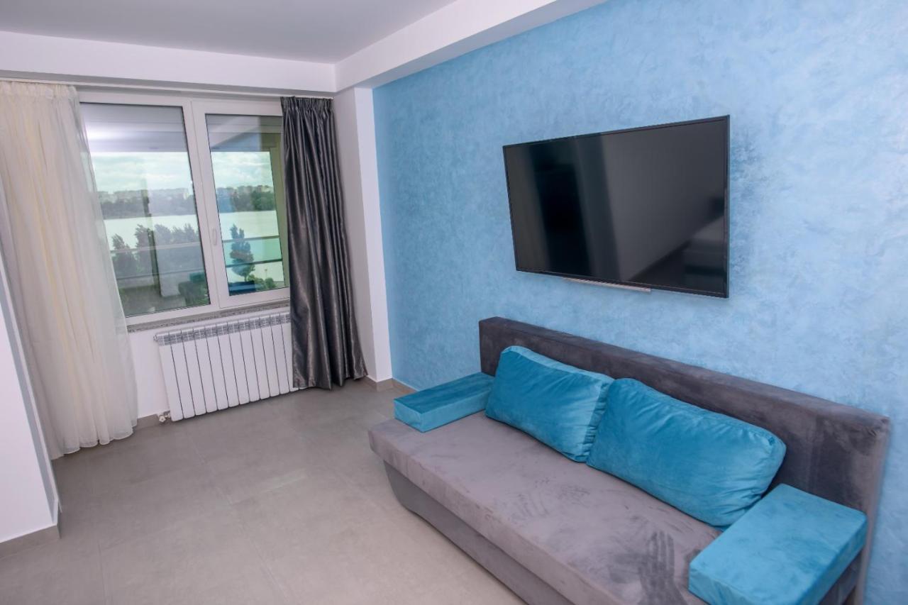 C&y Marco Apartment Mamaia
